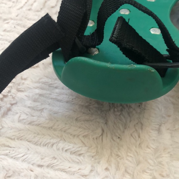 Lawn Aerator Shoes with Hook & Loop Straps - Picture 15 of 16